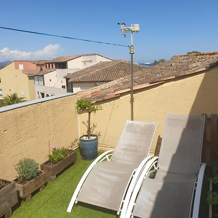 Apartment Superbe 2 Piscine Et *